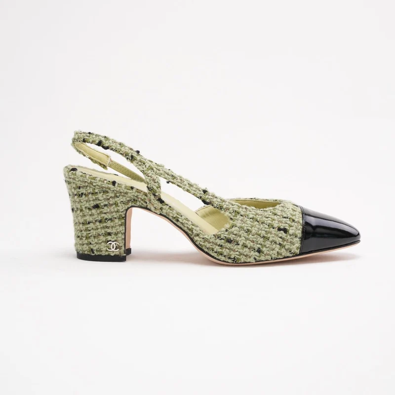 Chanel Slingback-Sandalen, Tweedgrün, schwarzes Lackleder, Kappe, Größe 39