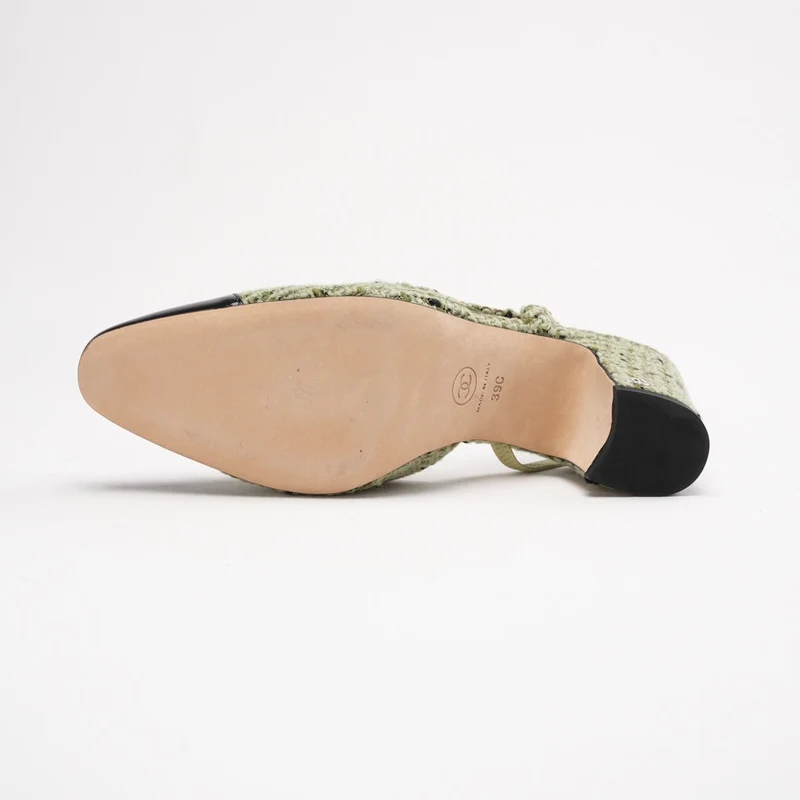 Chanel Slingback-Sandalen, Tweedgrün, schwarzes Lackleder, Kappe, Größe 39