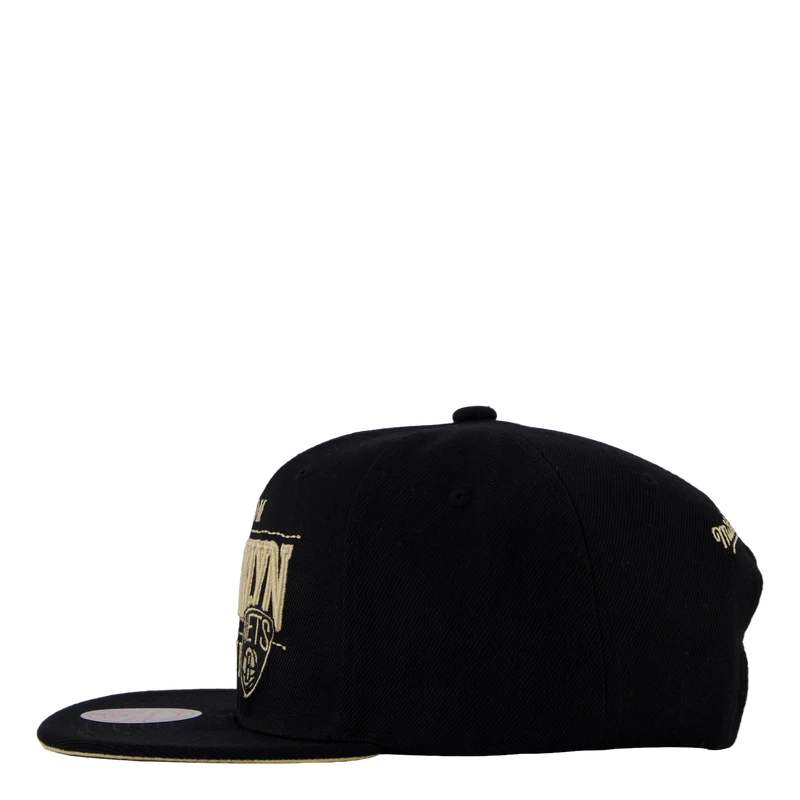 With Love Snapback Black