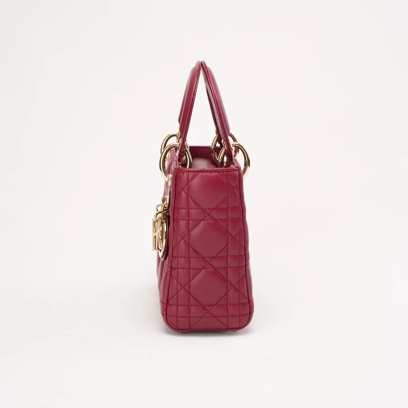 Christian Dior Mini Lady Dior Tasche mit Kette, kirschrotes Lammleder, 2018