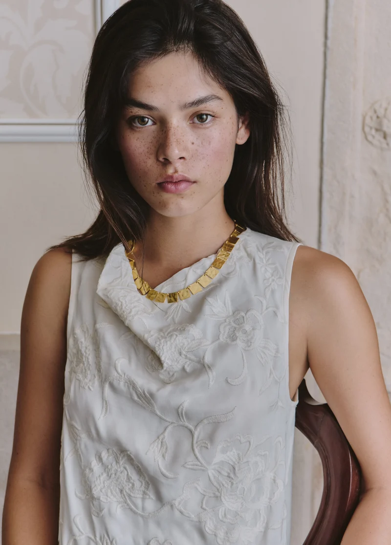 Square necklace
