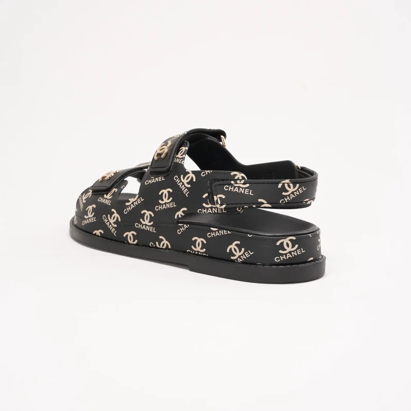 Chanel CC Logo Print Gummisandalen „Dad Sandals“, Schwarz, Größe 39