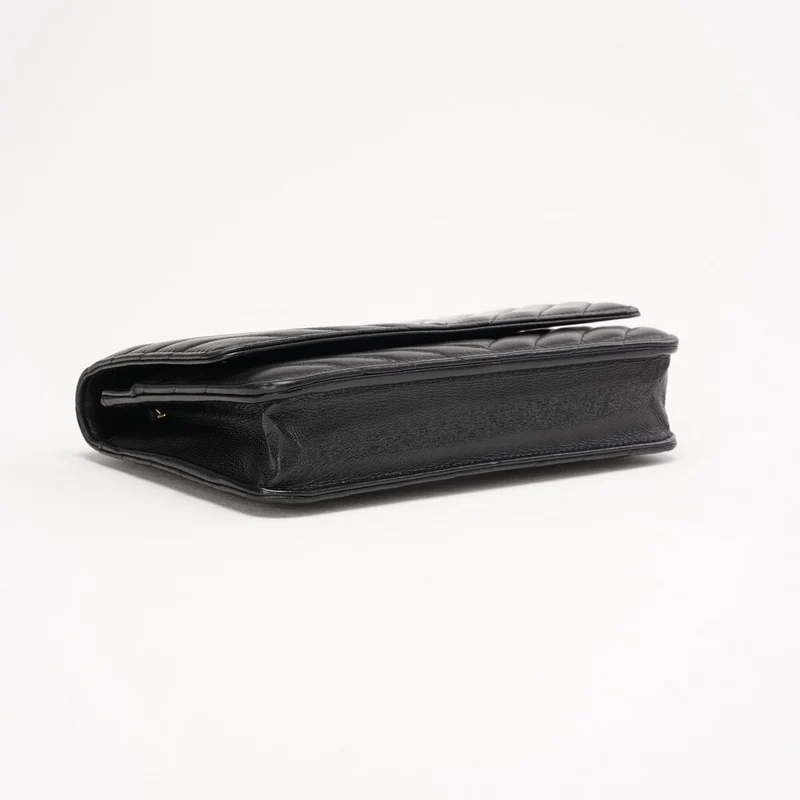 Chanel Chevron Wallet on Chain WOC Lammleder Schwarz 2017