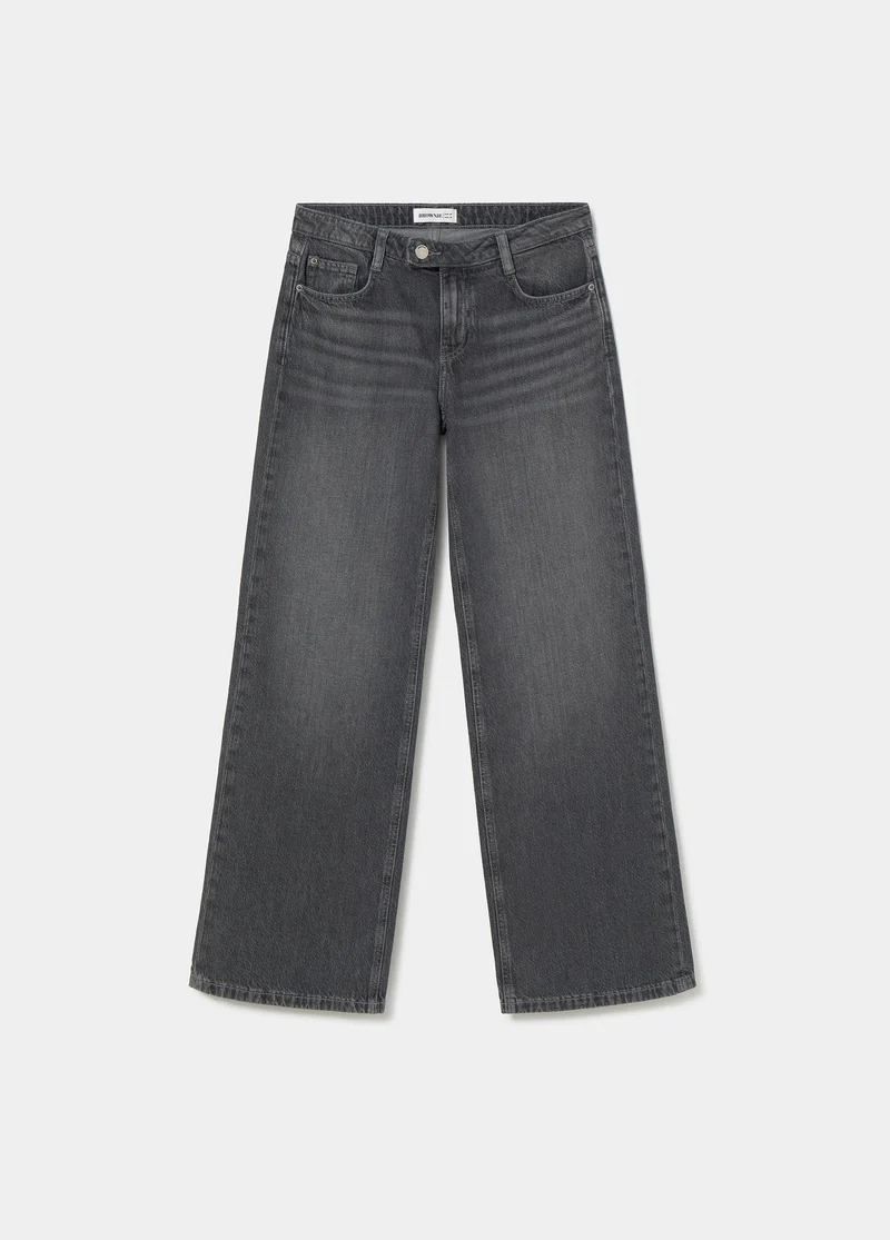 Basic mid-rise jeans