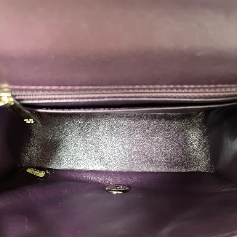 Chanel Mini Square Classic Flap Bag aus Lammleder, burgunderrot, 2017