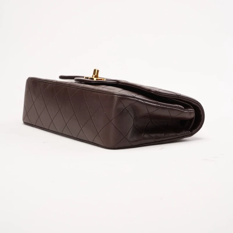 Chanel Vintage Classic Kleine Klappentasche aus Lammleder, dunkelbraun, 1997