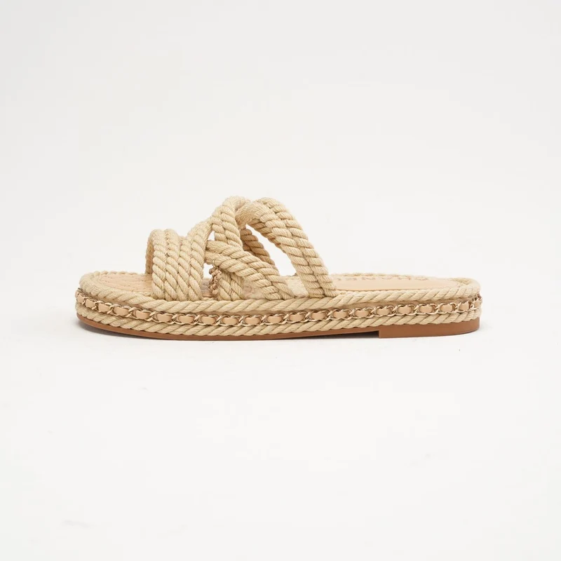 Chanel Coco Mark Mulas Beige Dad Sandalen Größe 38