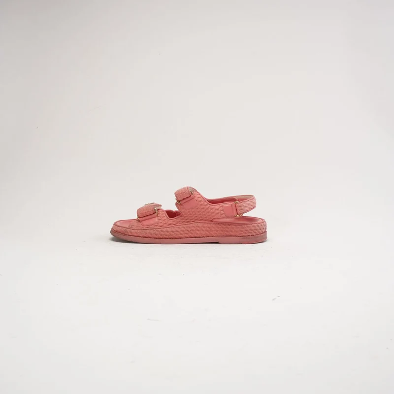 Chanel Sandalen „Dad“ aus rosa Stoff, Größe 38.5