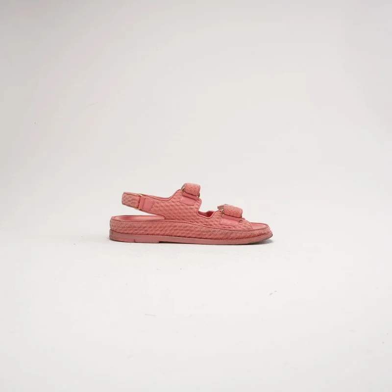 Chanel Sandalen „Dad“ aus rosa Stoff, Größe 38.5