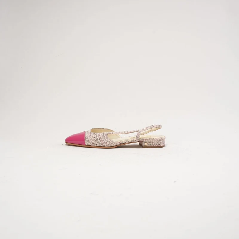 Chanel Slingback-Ballerinas aus rosafarbenem Tweedleder mit CC-Logo, Größe 38 C