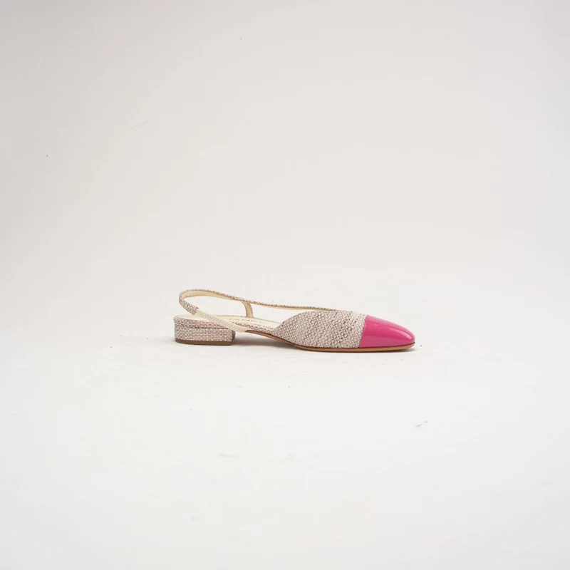 Chanel Slingback-Ballerinas aus rosafarbenem Tweedleder mit CC-Logo, Größe 38 C