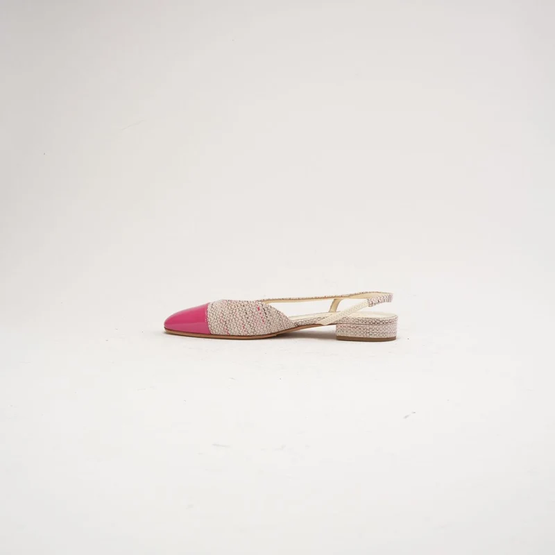 Chanel Slingback-Ballerinas aus rosafarbenem Tweedleder mit CC-Logo, Größe 38 C