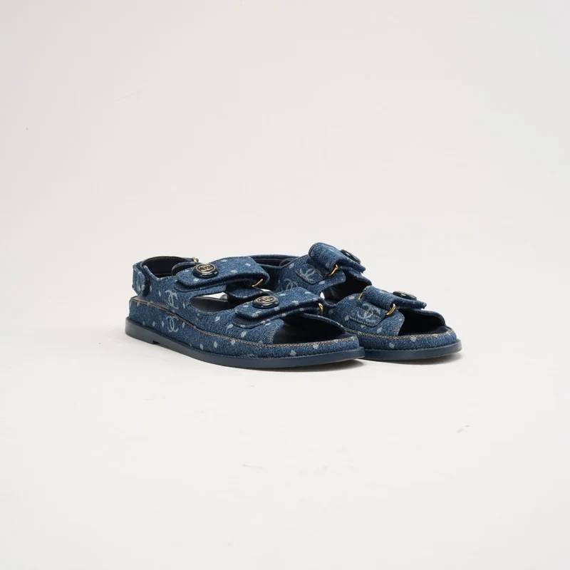 Chanel Dad-Sandalen aus blauem Denim, Größe 38.5