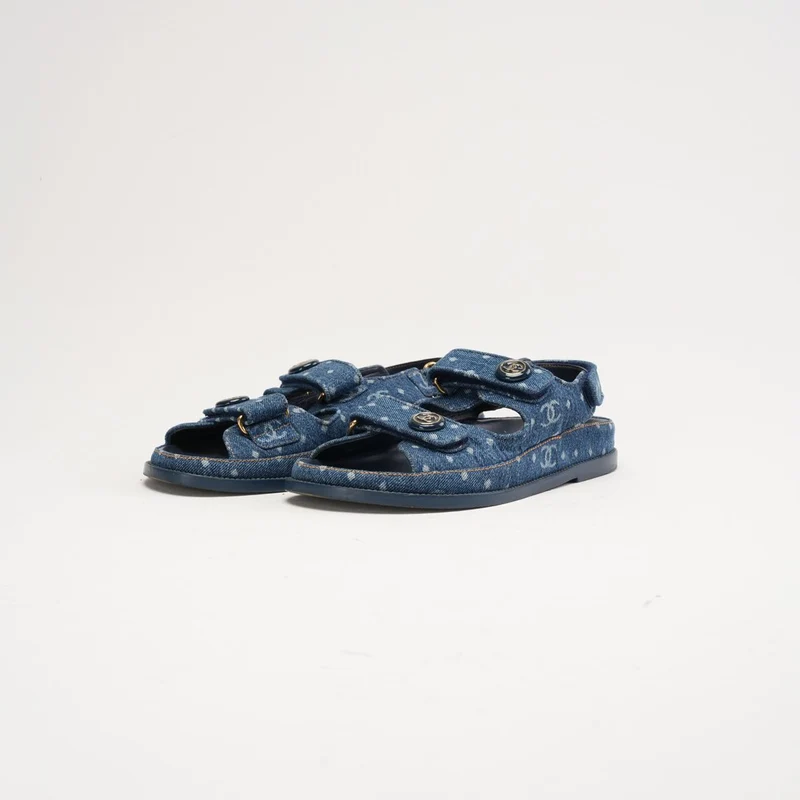 Chanel Dad-Sandalen aus blauem Denim, Größe 38.5