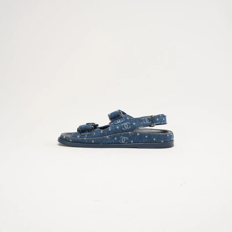 Chanel Dad-Sandalen aus blauem Denim, Größe 38.5
