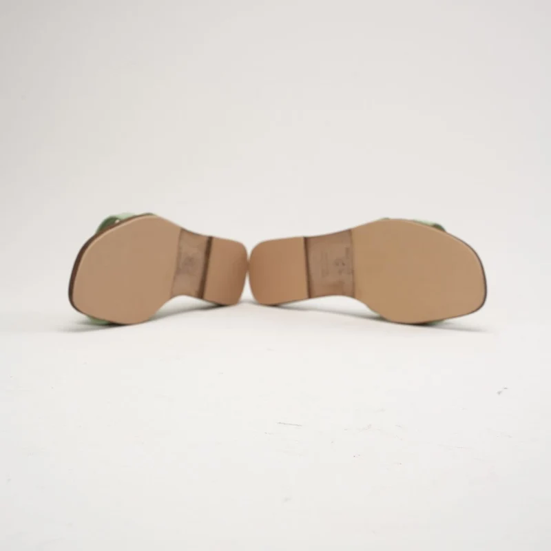 Hermès Oran Sandalen aus grünem Jade-Epsom-Leder, Größe 38