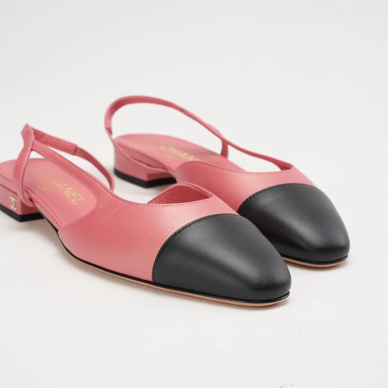 Chanel Slingback-Ballerinas mit CC-Logo in Pink/Schwarz, Größe 38.5