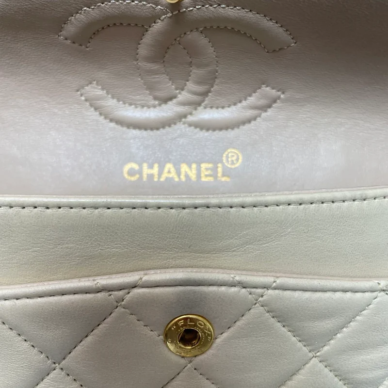 Chanel Vintage Beige Kleine Klassische Doppelflap-Tasche 1994