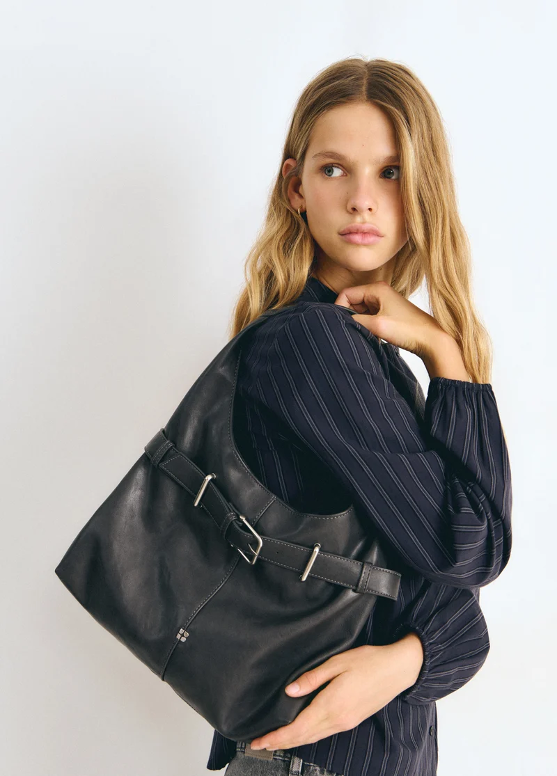 Buckle shoulder bag