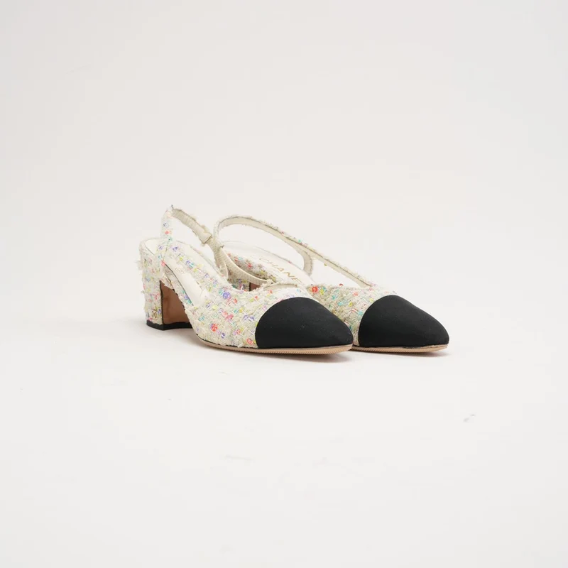 Chanel Tweed CC Logo Slingback Pumps 38 C Weiß / Schwarz