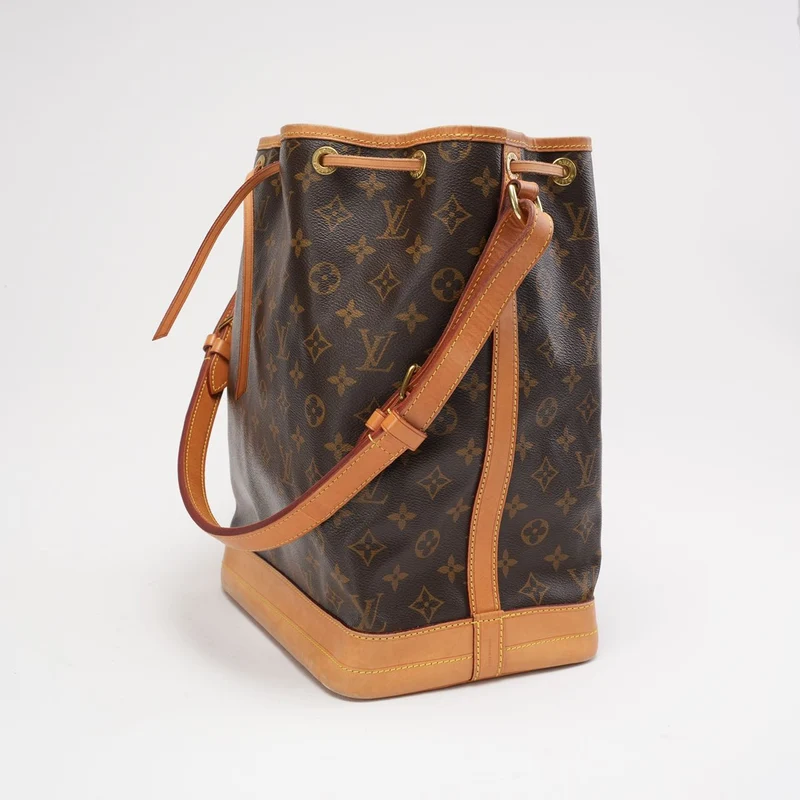 Louis Vuittion Sac Noe Grand Monogram Canvas 2013