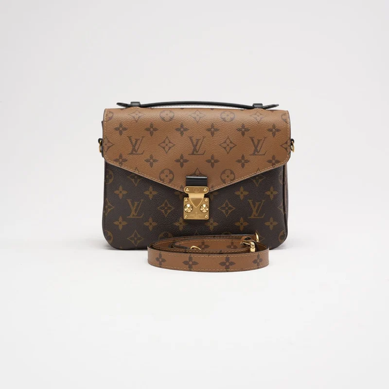 Louis Vuittion Pochette Métis Monogram Reverse Canvas 2016