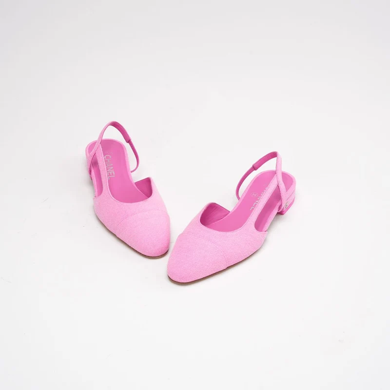 Chanel Neon Pink Denim Cap Toe CC Slingback Ballerina Größe 38