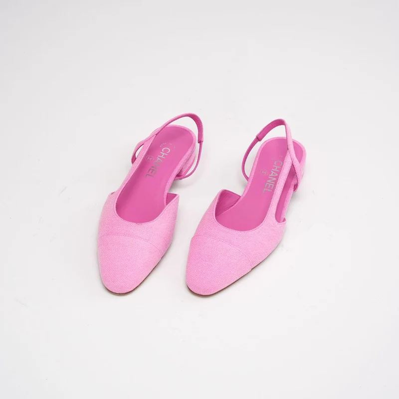 Chanel Neon Pink Denim Cap Toe CC Slingback Ballerina Größe 38