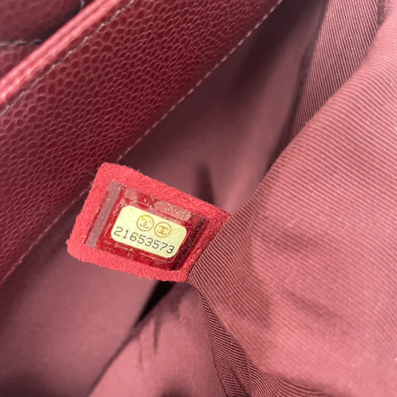 Chanel City-Shopping-Tasche aus burgunderrotem Kaviarleder, Modell 2016