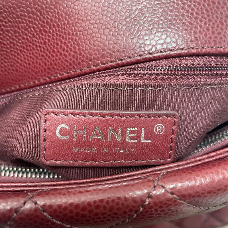 Chanel City-Shopping-Tasche aus burgunderrotem Kaviarleder, Modell 2016