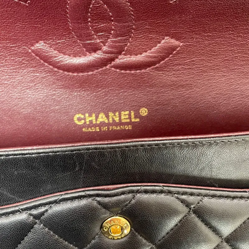 Chanel Schwarze Medium Classic Double Flap Bag aus gestepptem Leder, 2014