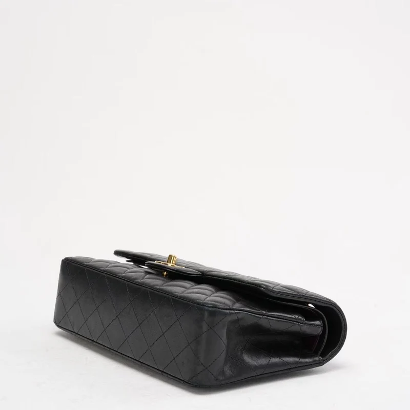 Chanel Schwarze Classic Medium Double Flap Bag aus Lammleder 2014 Teil 1 (Kopie)