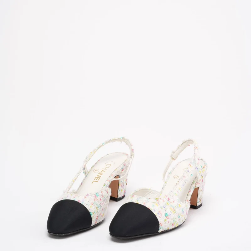Chanel Slingback-Pumps aus mehrfarbigem Tweed mit CC-Logo, Größe 38 ½