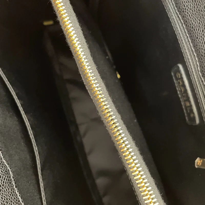 Chanel Shopping Tote GST Caviar Schwarz 2013