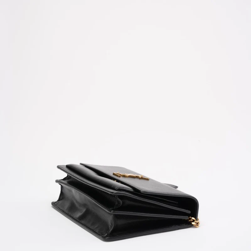 Saint Laurent Schwarzes Kalbsleder Medium Monogram Sunset 2021