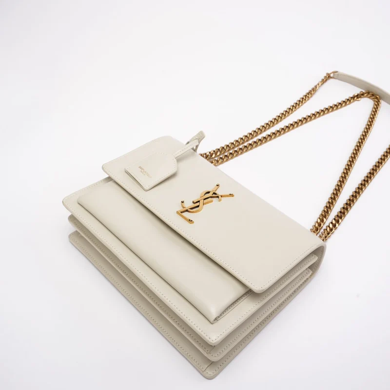 Saint Laurent Weißes Kalbsleder Medium Monogram Sunset 2021