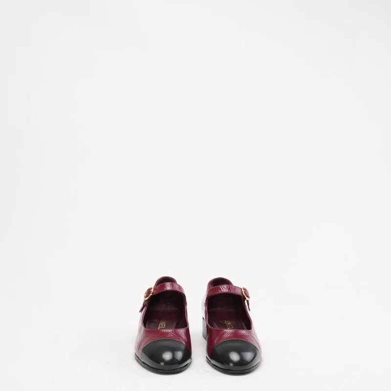 Chanel Mary Jane Pumps in Schwarz, Rot und Burgunderrot, Größe 38C