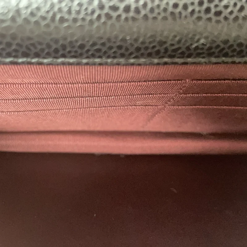 Chanel Schwarze klassische Brieftasche mit Kette (WOC) Caviar 2014