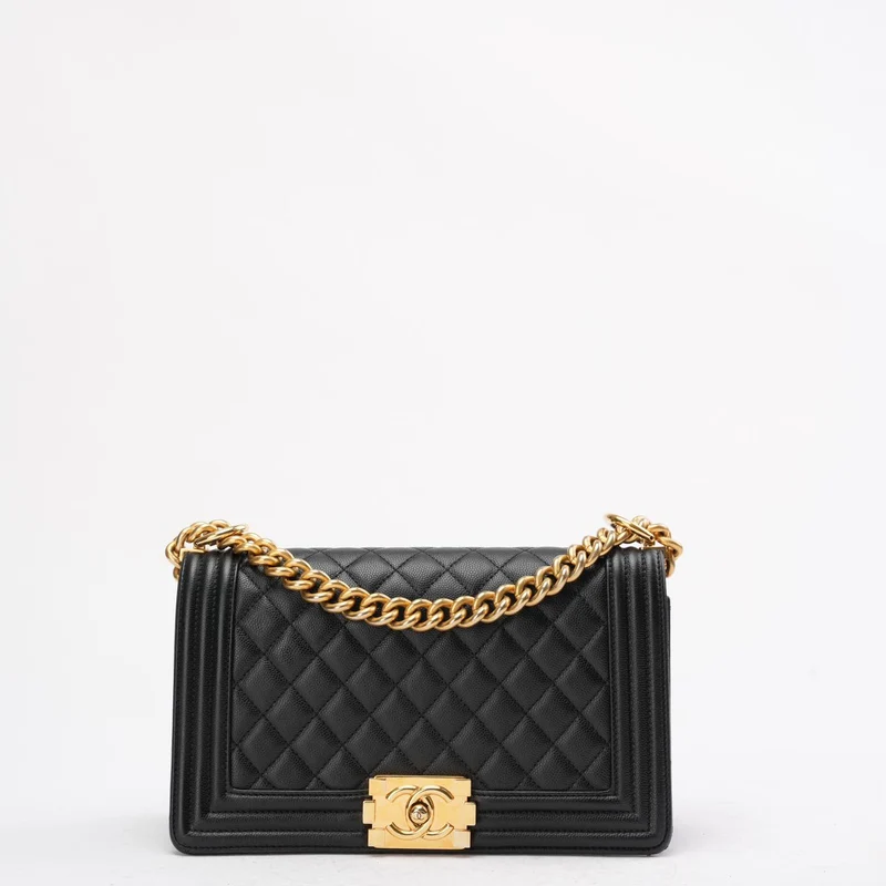 Chanel Boy Medium Schwarze Klapptasche Gestepptes Caviar-Leder 2019