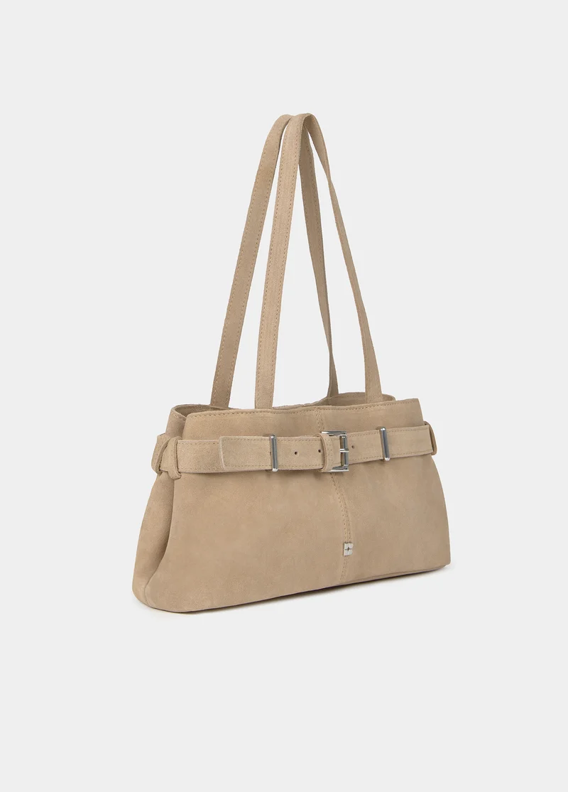 Shoulder bag with buckle