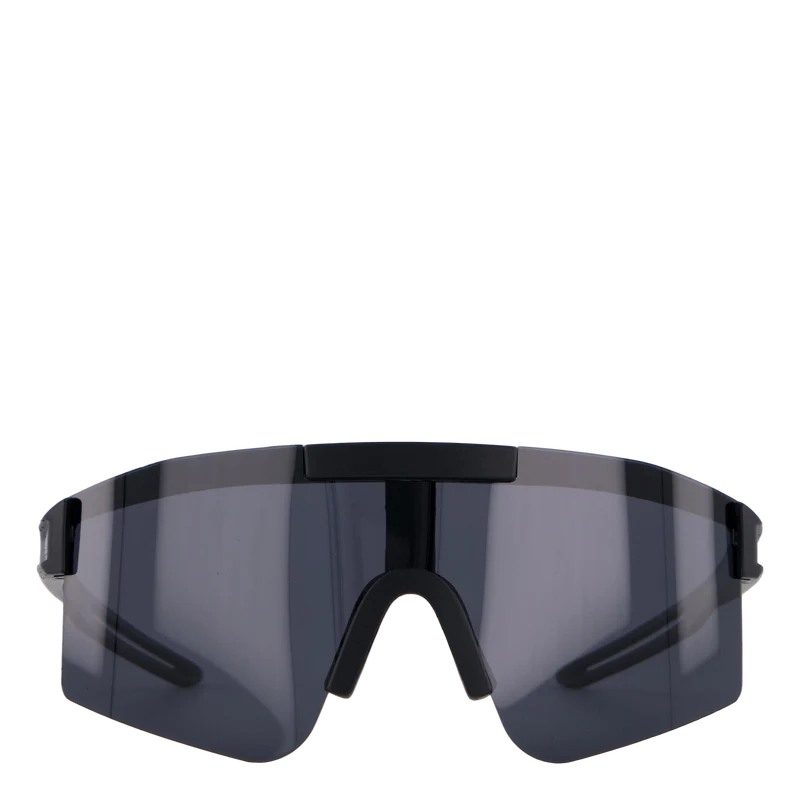 Luca Black / Black