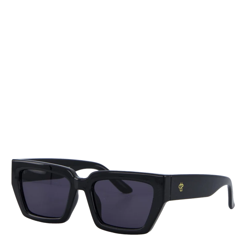 Bastian Black / Black