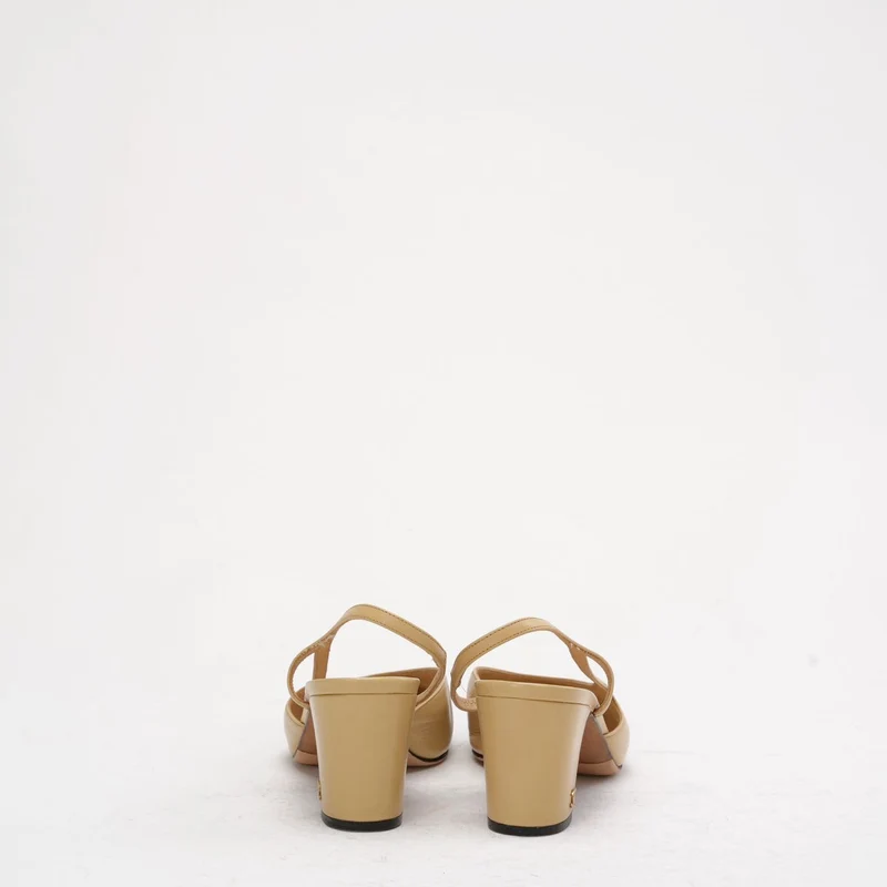 Chanel Slingback-Pumps mit Kappe, schwarz/beige, Größe 38C