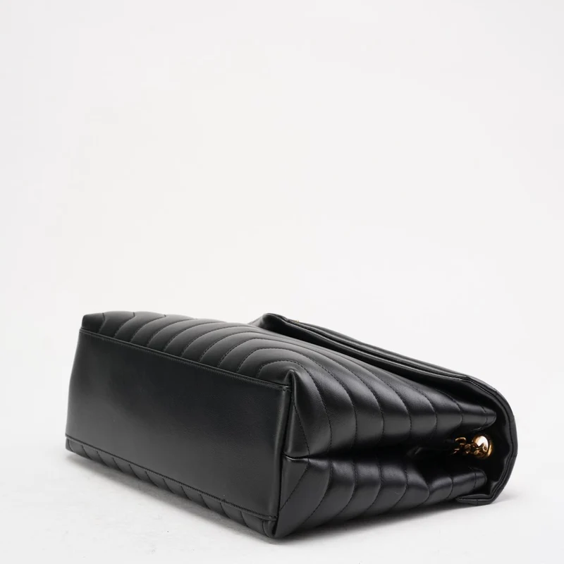 Schwarze Loulou Schultertasche von Saint Laurent (mittelgroß)