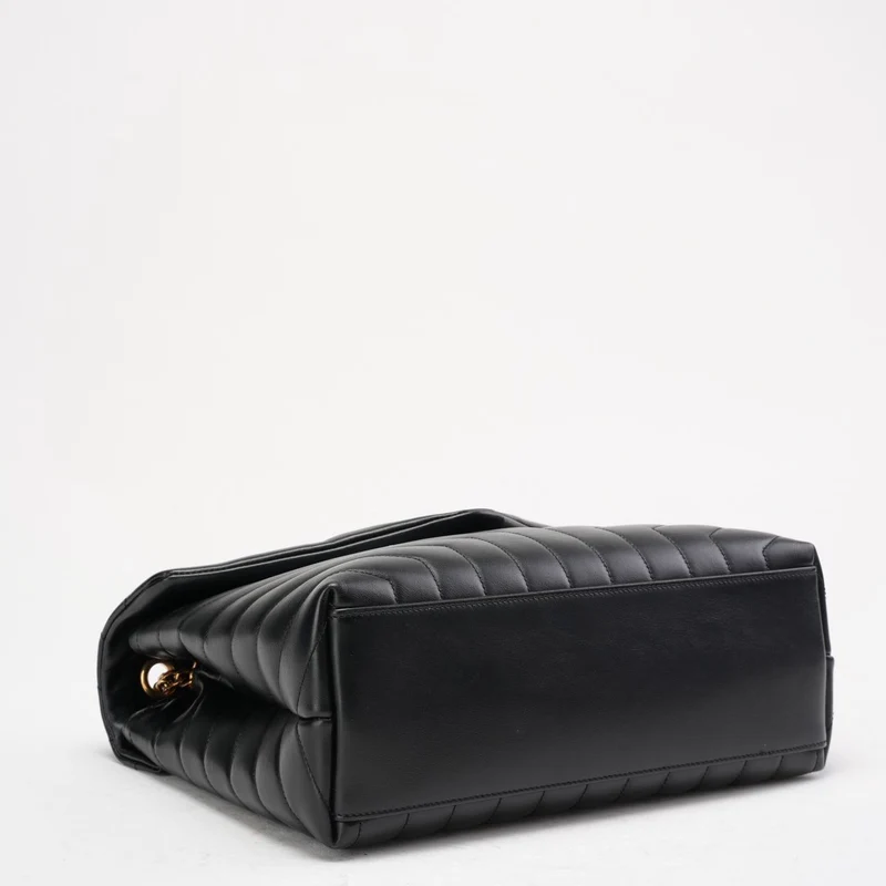 Schwarze Loulou Schultertasche von Saint Laurent (mittelgroß)