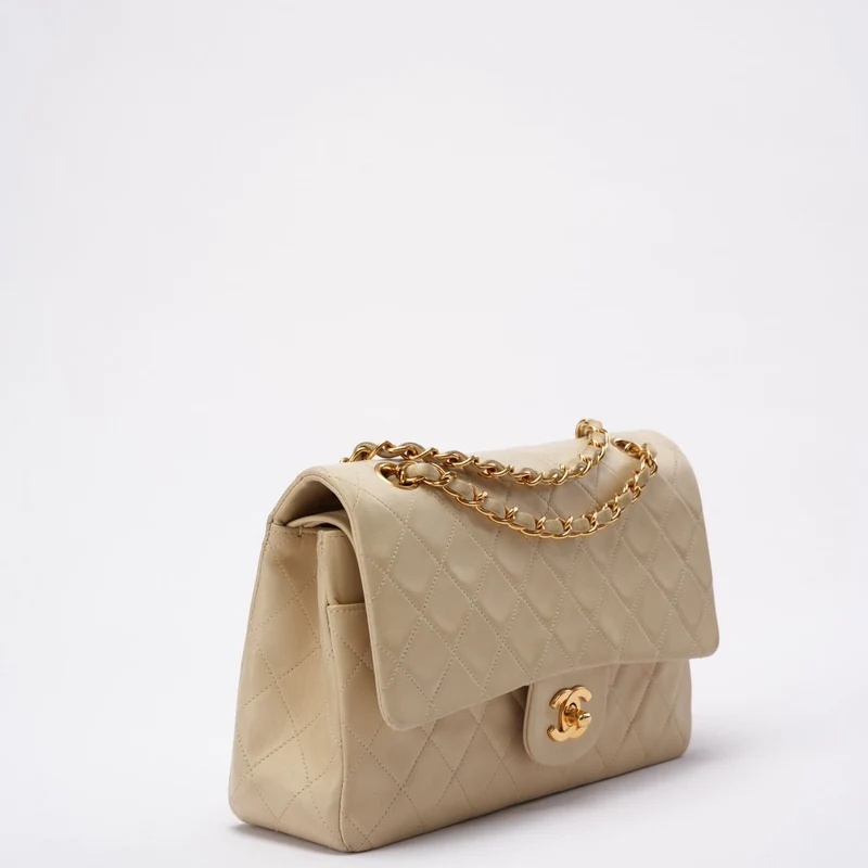 Chanel Beige Vintage Medium Classic Flap Lammleder 1996-1997