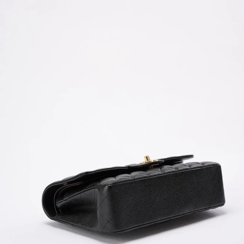 Chanel Schwarze klassische Doppel-Flap-Tasche Caviar