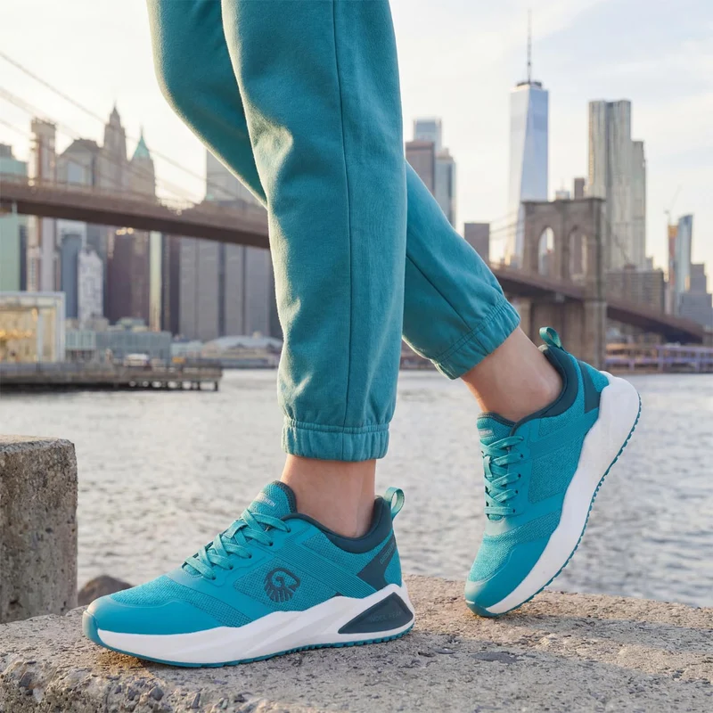 Wool Peak Women
