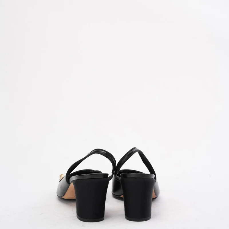 Chanel Slingback-Pumps aus schwarzem Wildleder und Leder mit CC-Logo, Größe 39C