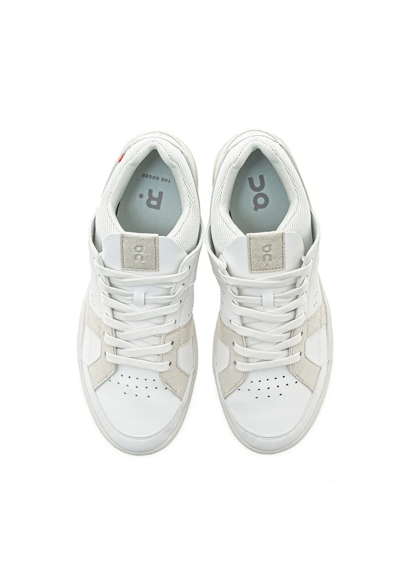 48.99141 W The Roger Clubhouse white/san